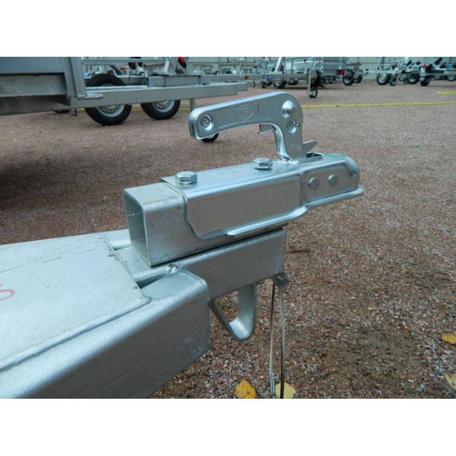 Купить проставка сцепного устройства (головки) од.29 (квадрат 60х60 мм, 60х80) по цене 1 100 р.. Низкие цены. Большой выбор. Доставка по всей России. Интернет-магазин в Москве. Только положительные отзывы!