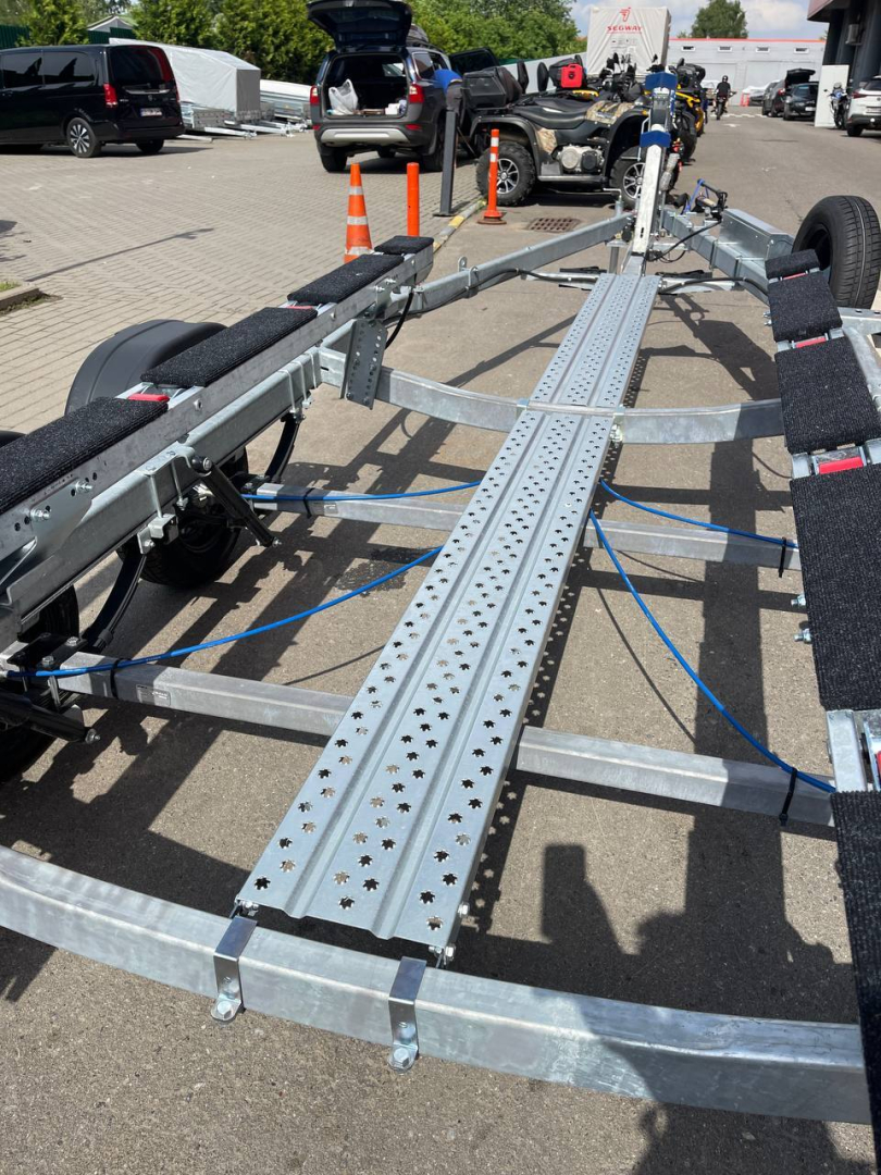 Купить трап для лодочного прицепа мзса 81771c.101/81771d.101 практик (передняя часть 1220 мм) по цене 9 500 р.. Низкие цены. Большой выбор. Доставка по всей России. Интернет-магазин в Москве. Только положительные отзывы!