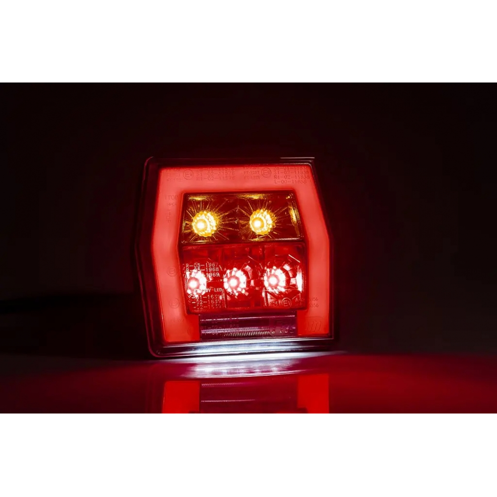 Купить фонарь на прицеп задний fristom ft-120 t led bajonet 4-функциональный светодиодный по цене . Низкие цены. Большой выбор. Доставка по всей России. Интернет-магазин в Москве. Только положительные отзывы!