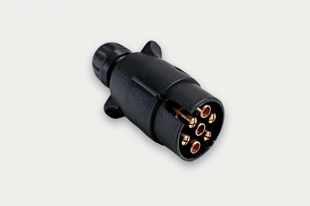 Купить вилка розетка легкового прицепа 7-пиновая wty7pin fristom по цене 600 р.. Низкие цены. Большой выбор. Доставка по всей России. Интернет-магазин в Москве. Только положительные отзывы!