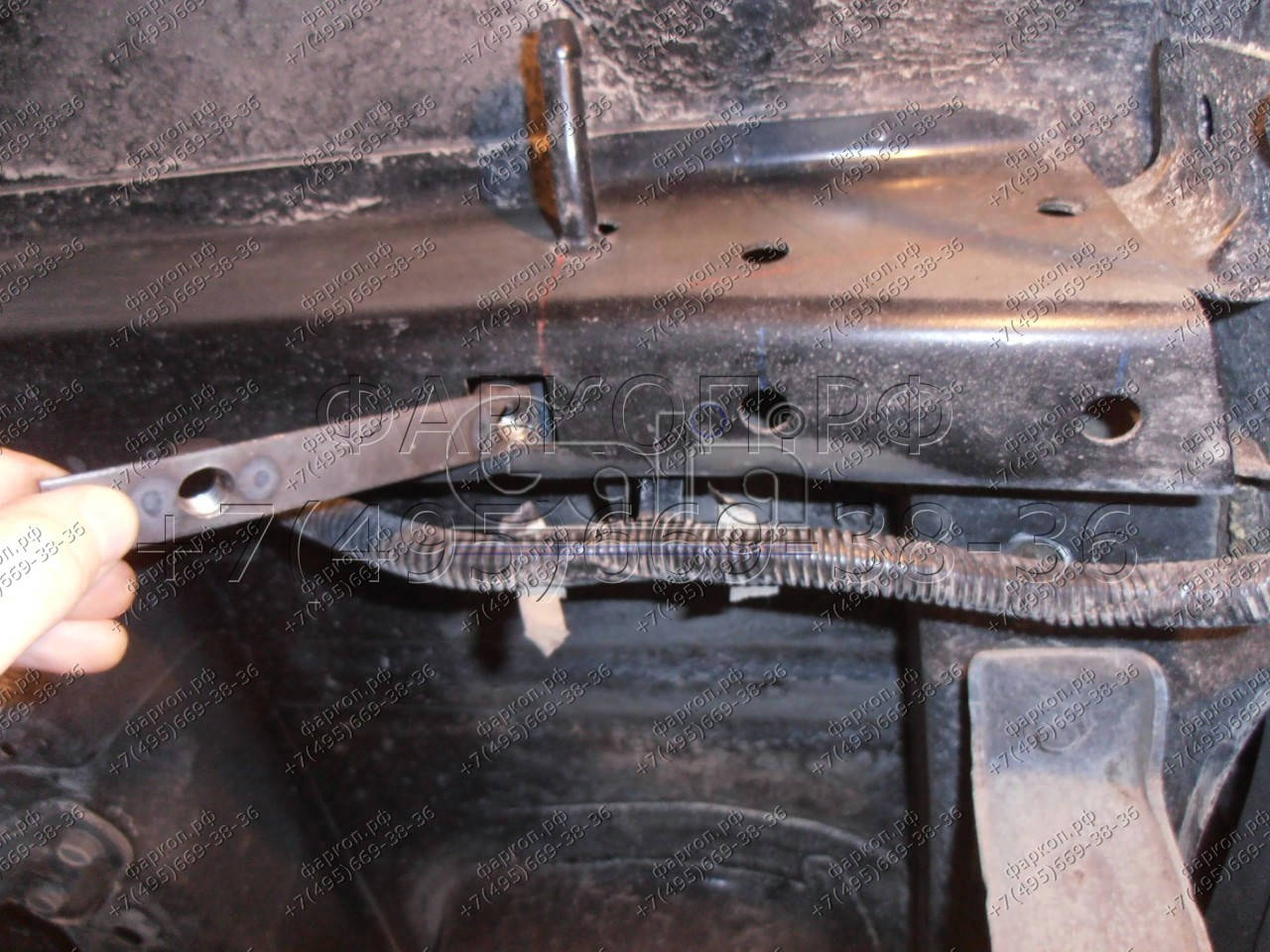 Купить фаркоп dodge journey 2008-2020, fiat freemont 2011-2020, кроме авто с запаской снизу - d042c galia по цене 26 568 р. Низкие цены. Большой выбор. Доставка по всей России. Интернет-магазин в Москве. Только положительные отзывы!