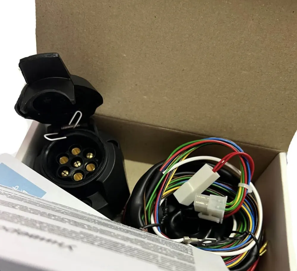 Купить комплект штатной электрики фаркопа toyota avensis седан 2003-2009 с блоком по цене 4 942 р. Низкие цены. Большой выбор. Доставка по всей России. Интернет-магазин в Москве. Только положительные отзывы!