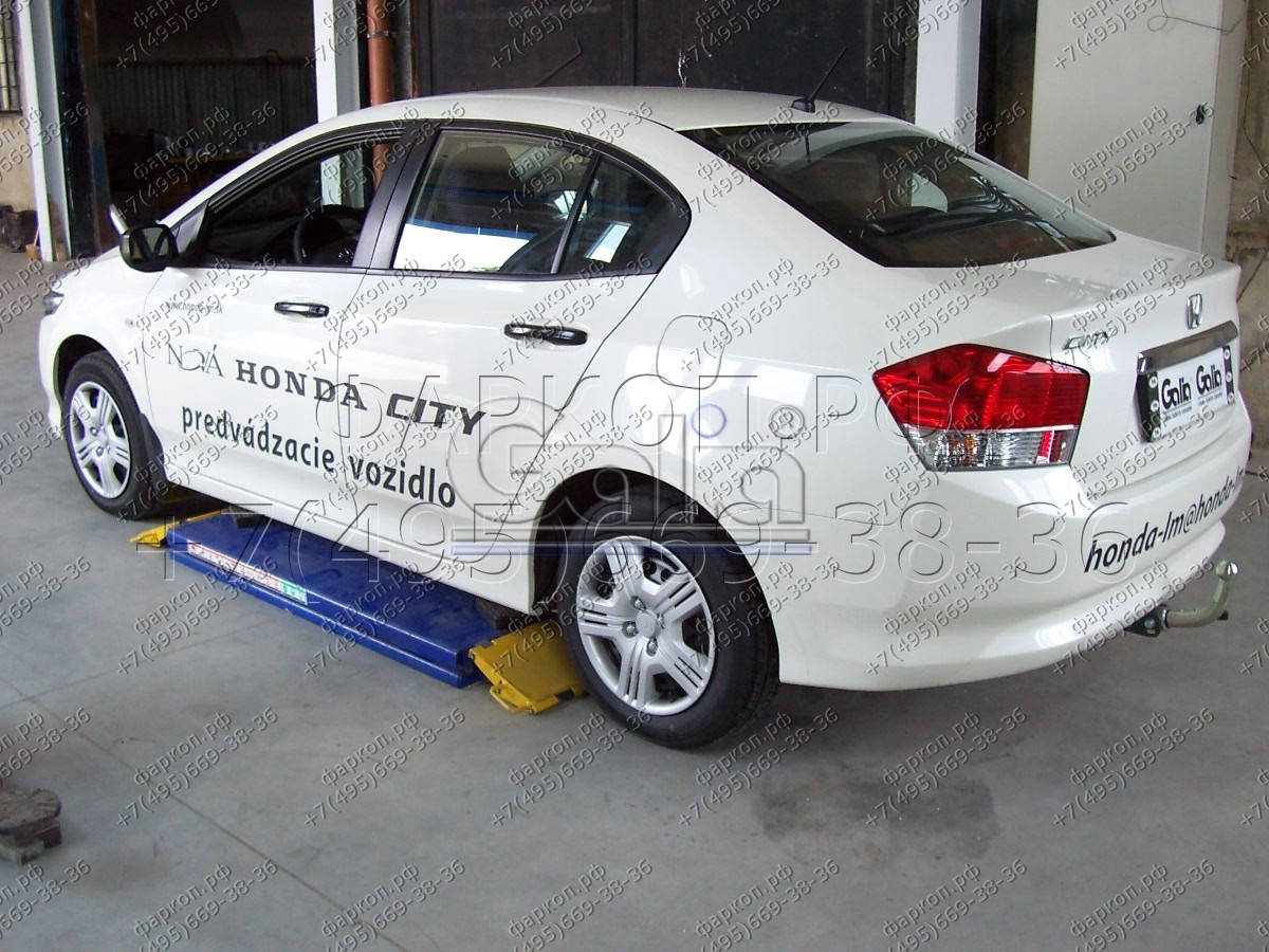 Купить фаркоп honda city 2008-2013 - h081a galia по цене  Низкие цены. Большой выбор. Доставка по всей России. Интернет-магазин в Москве. Только положительные отзывы!