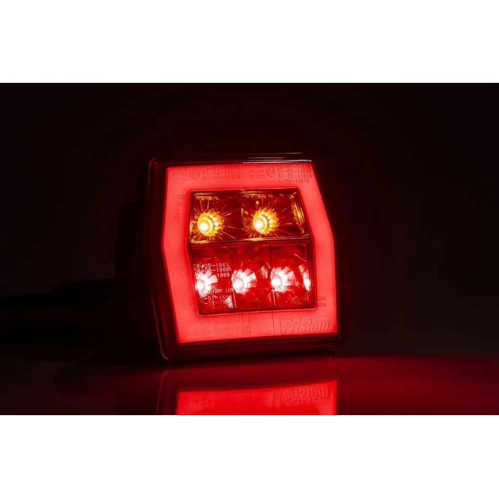 Купить фонарь на прицеп задний fristom ft-121 led bajonet 3-функциональный светодиодный по цене . Низкие цены. Большой выбор. Доставка по всей России. Интернет-магазин в Москве. Только положительные отзывы!