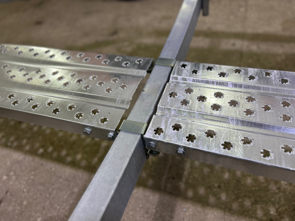 Купить трап лодочного прицепа мзса 81771g.011 практик (задняя часть 1700 мм) по цене 9 800 р.. Низкие цены. Большой выбор. Доставка по всей России. Интернет-магазин в Москве. Только положительные отзывы!