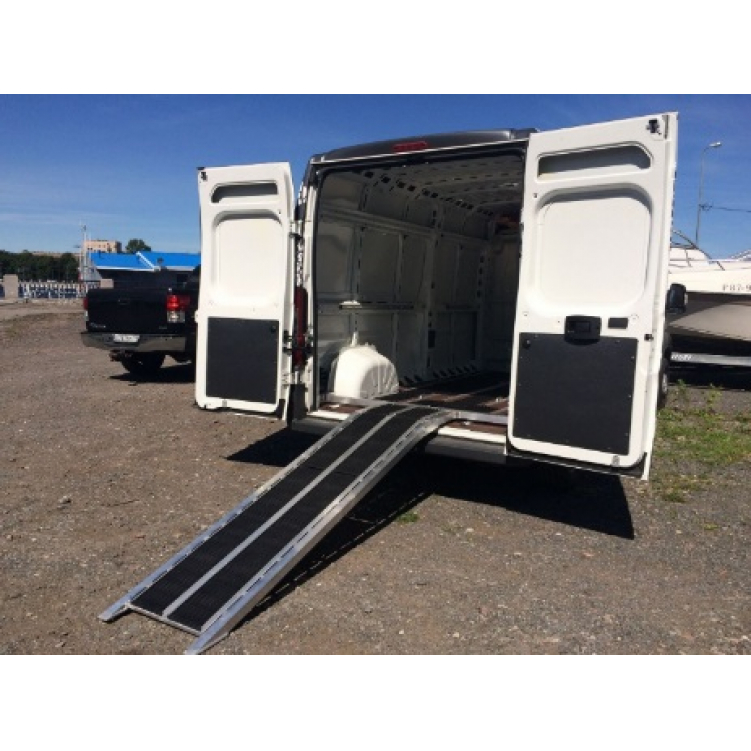 Купить зацеп (заходы) для прицепа superclamp super-glides по цене 27 700 р.. Низкие цены. Большой выбор. Доставка по всей России. Интернет-магазин в Москве. Только положительные отзывы!