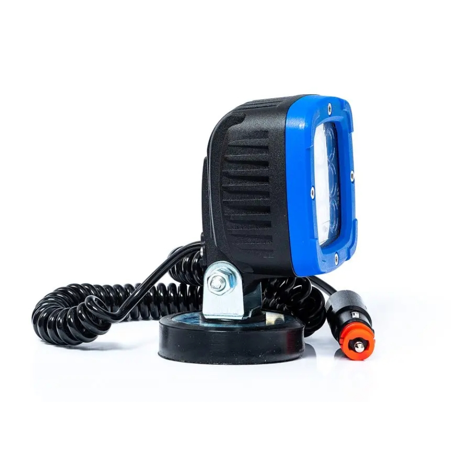 Купить светодиодная фара рабочего света fristom ft-036 led alu 2800 mag m78 на магните с проводом в прикуриватель 7,8 м по цене . Низкие цены. Большой выбор. Доставка по всей России. Интернет-магазин в Москве. Только положительные отзывы!