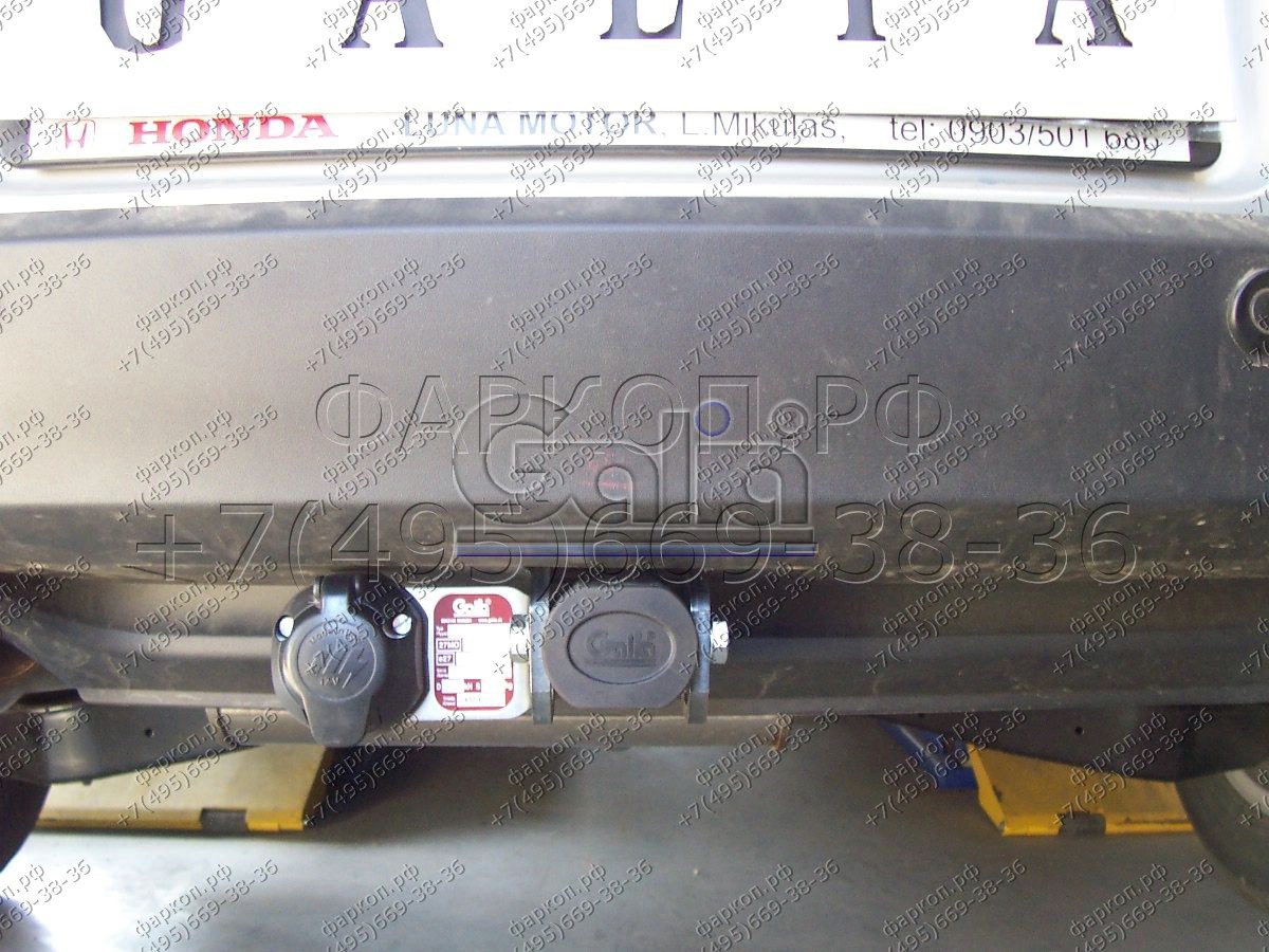 Купить фаркоп seat tarraco 2018- v0697a galia по цене  Низкие цены. Большой выбор. Доставка по всей России. Интернет-магазин в Москве. Только положительные отзывы!