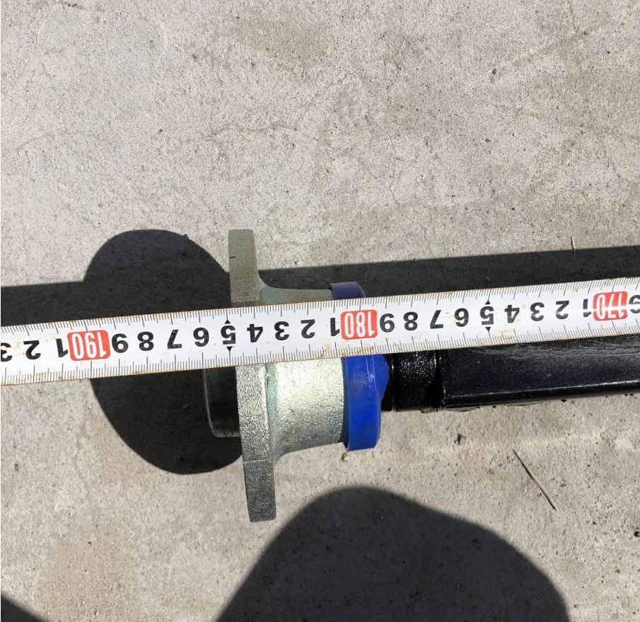 Купить ось рессорная для прицепа трейлер по цене 8 750 р.. Низкие цены. Большой выбор. Доставка по всей России. Интернет-магазин в Москве. Только положительные отзывы!